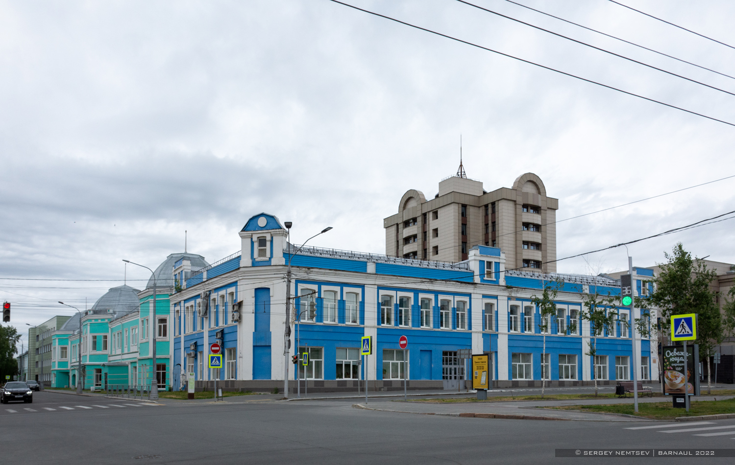 Барнаул, Проспект Ленина, 5 / Улица Ползунова, 32