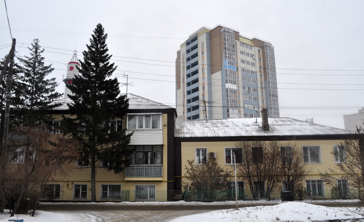 Омск, Граничная улица, 3А; Граничная улица, 5