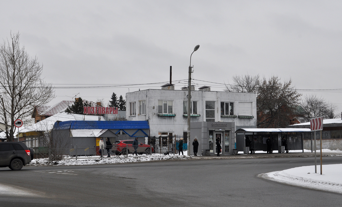 Омск, Улица Володарского, 33; Улица Суворова, 10/1