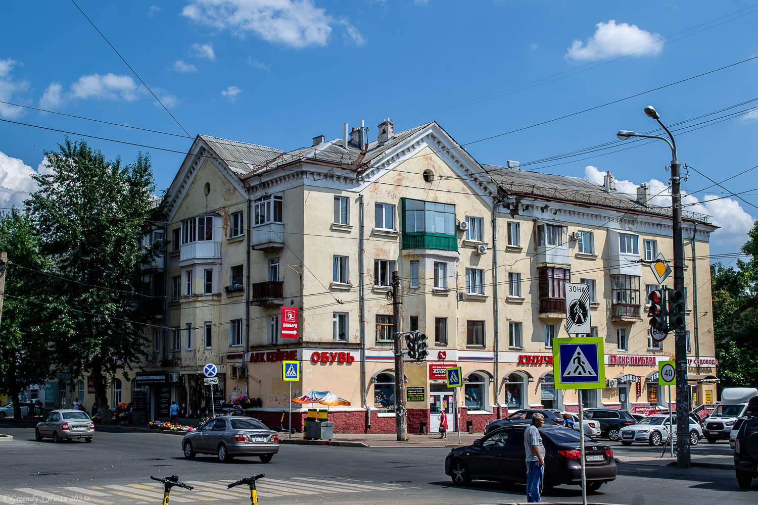 Ufa, Кольцевая улица, 58 / Улица Победы, 28