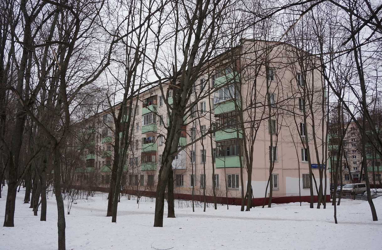 Москва, Улица Юных Ленинцев, 56