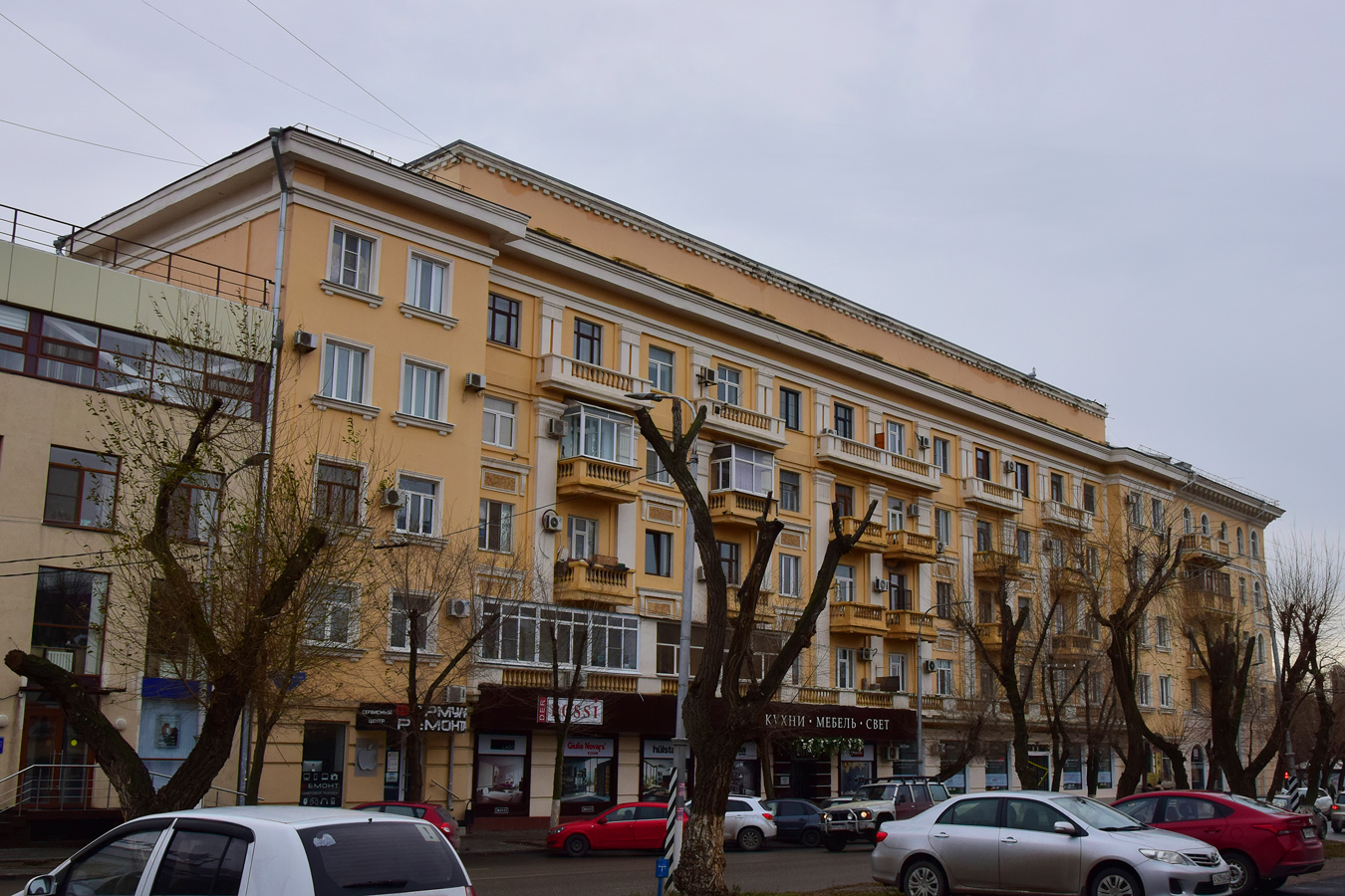 Волгоград, Коммунистическая улица, 10 (подъезды 5-8)
