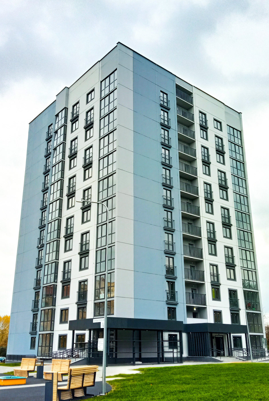 Ждановичи, Парковая улица, 1Д