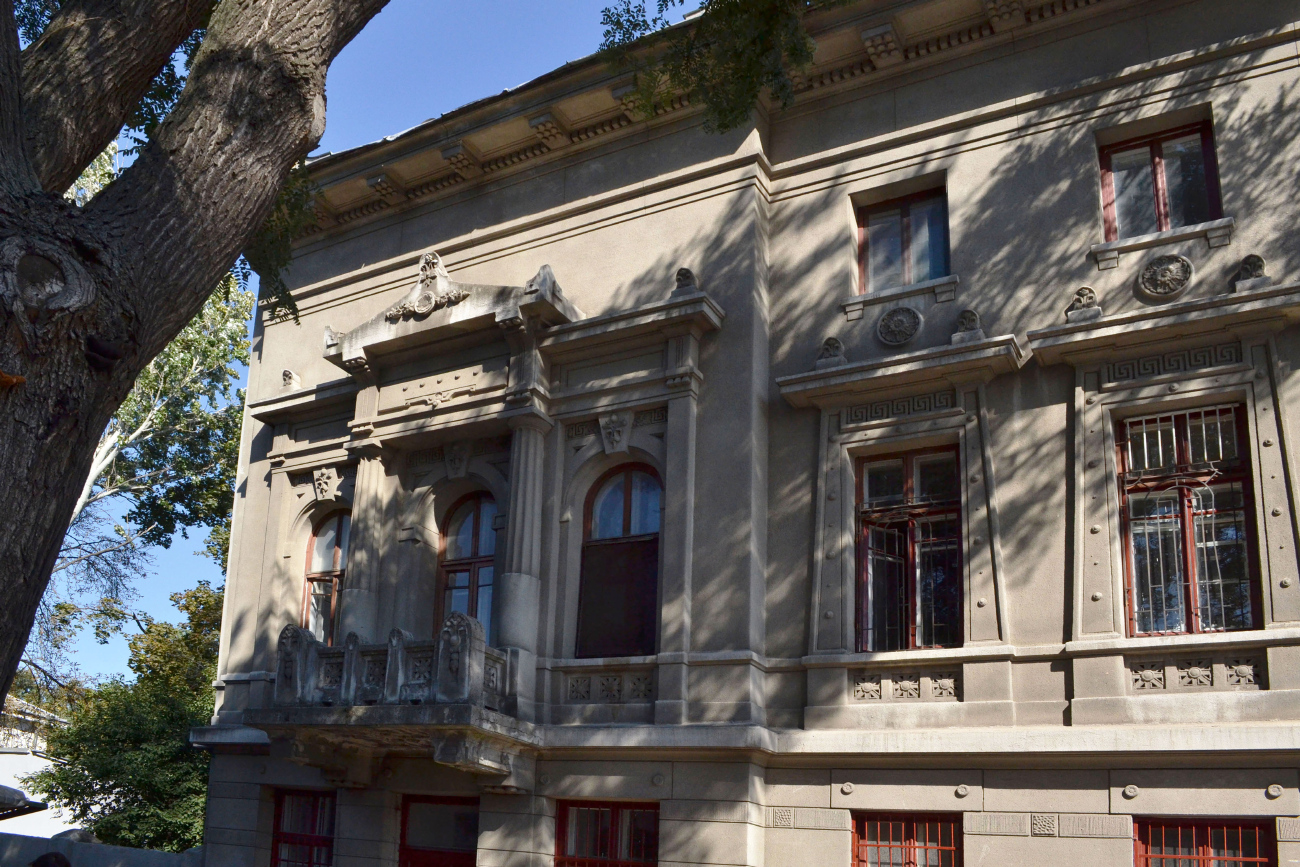 Одесса, Вулиця Леонтовича, 11