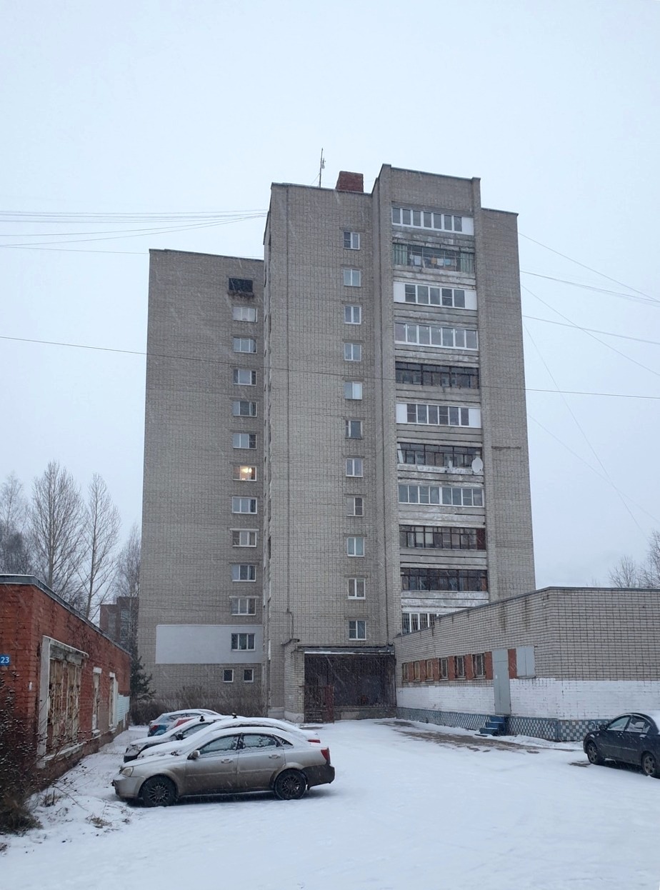 Ярославль, Звёздная улица, 25