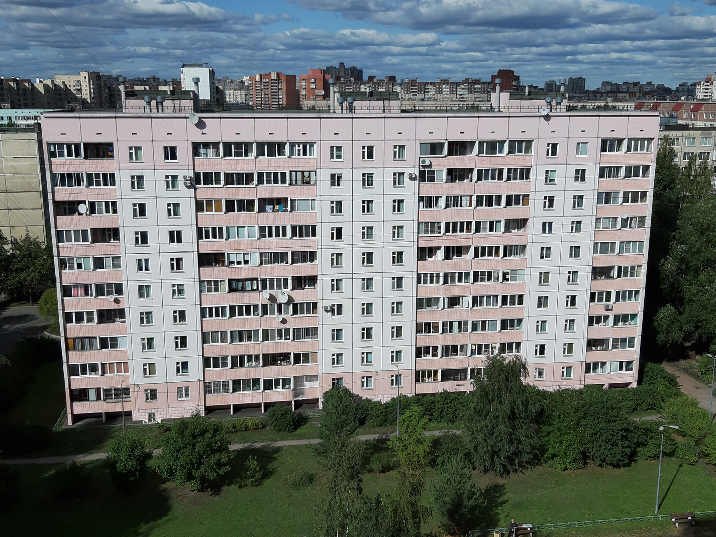 Peterburi, Улица Подвойского, 26 корп. 2