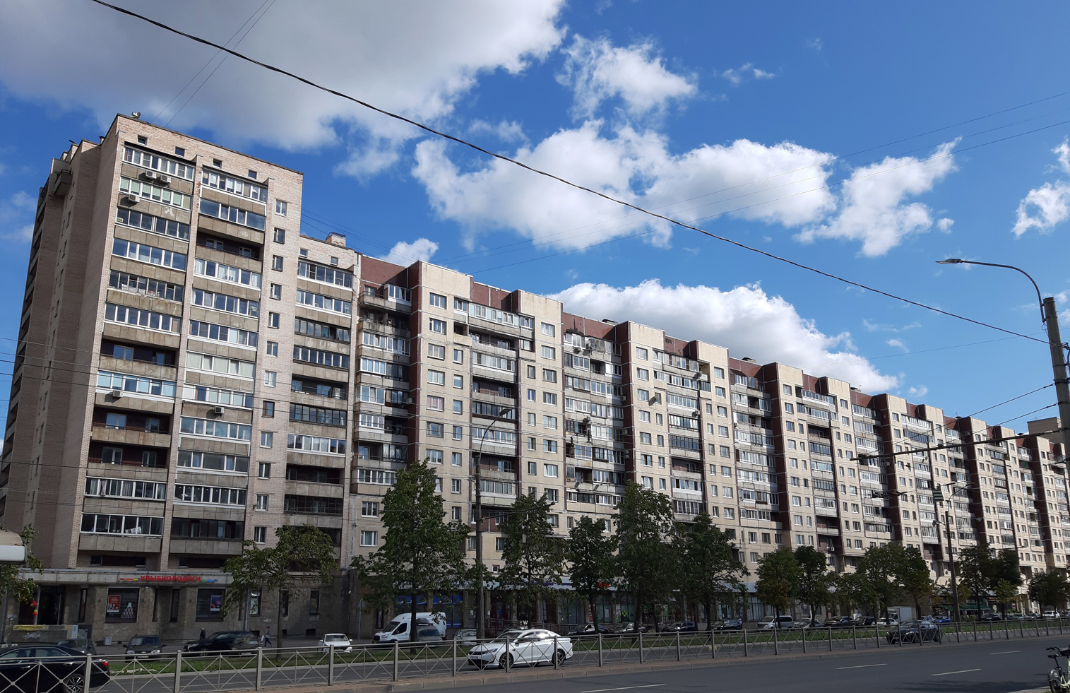 Санкт-Петербург, Проспект Большевиков, 8 корп. 1