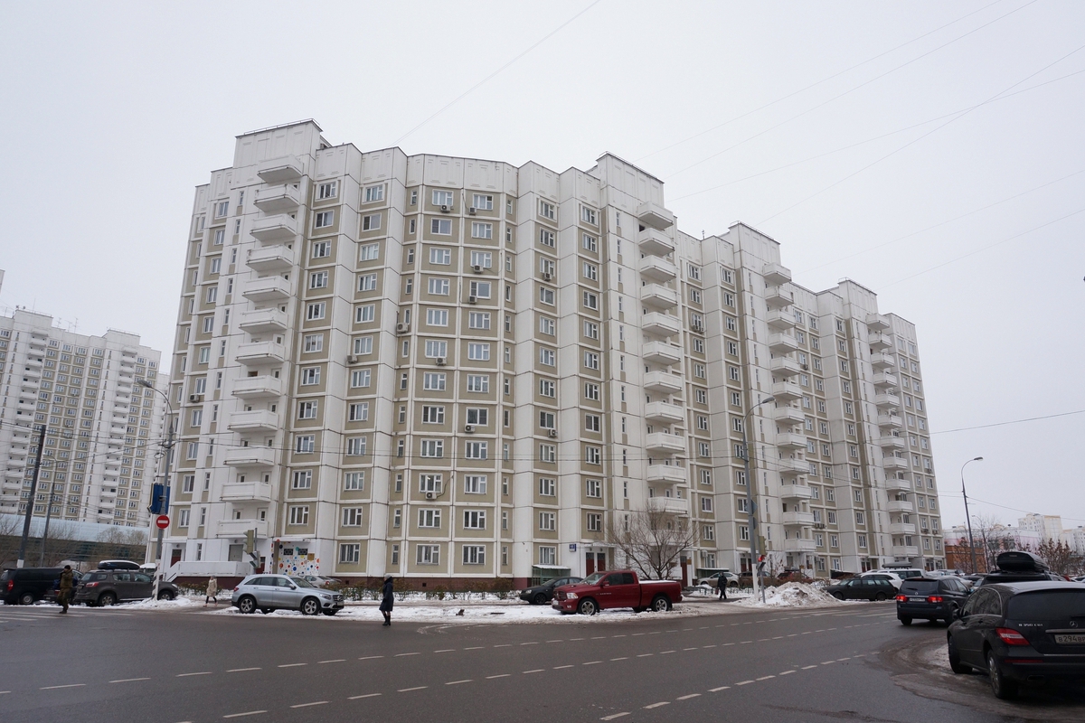 Масква, Улица Адмирала Лазарева, 11