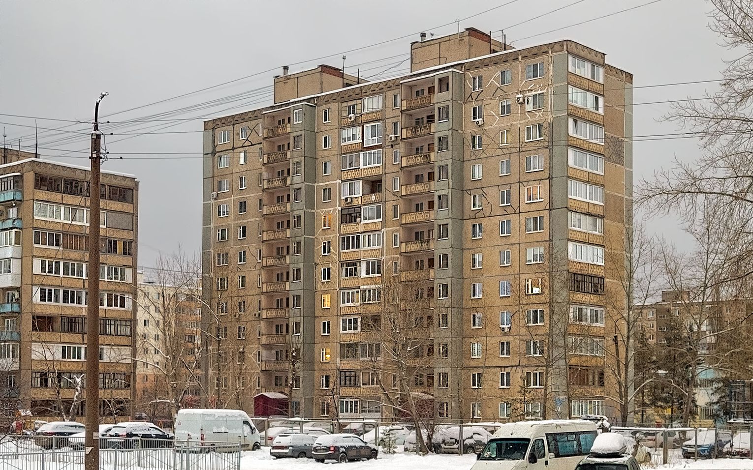 Уфа, Улица Максима Рыльского, 12/2; Улица Максима Рыльского, 12/1