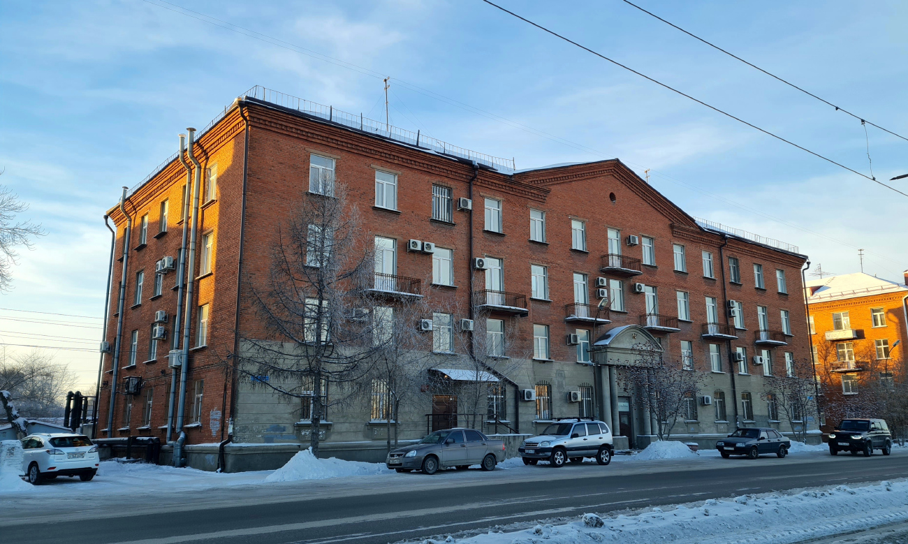 Омск, Улица Богдана Хмельницкого, 128