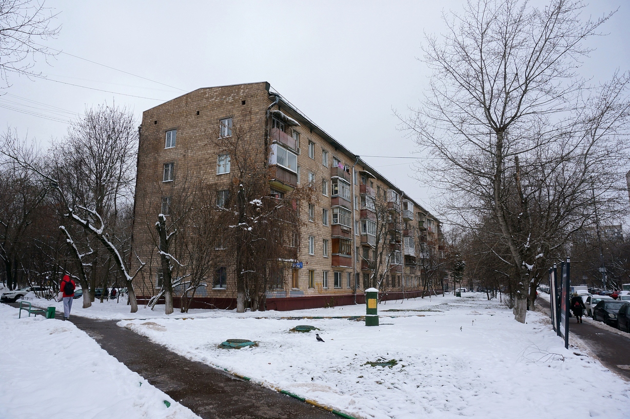 Москва, Улица Винокурова, 16