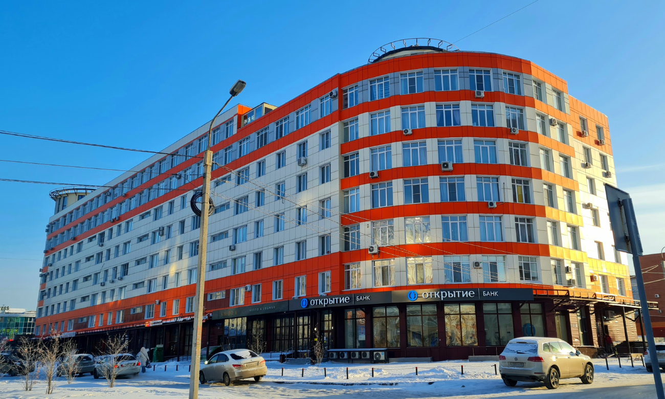 Омск, Улица 10 лет Октября, 70