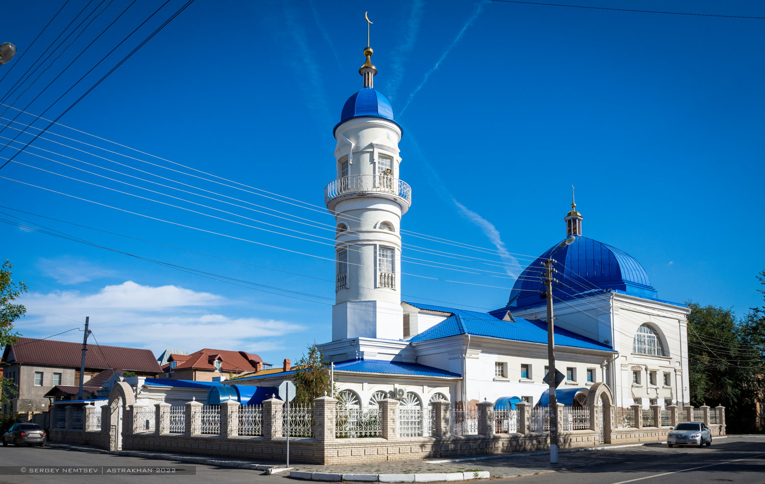 Астрахань, Улица Зои Космодемьянской, 41 / Казанская улица, 34