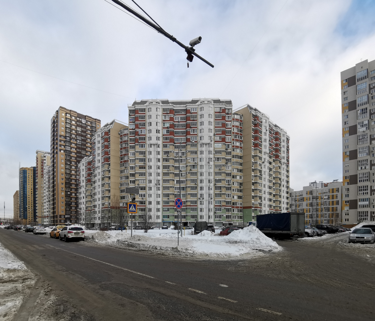 Реутов, Улица имени Академика В.Н. Челомея, 9