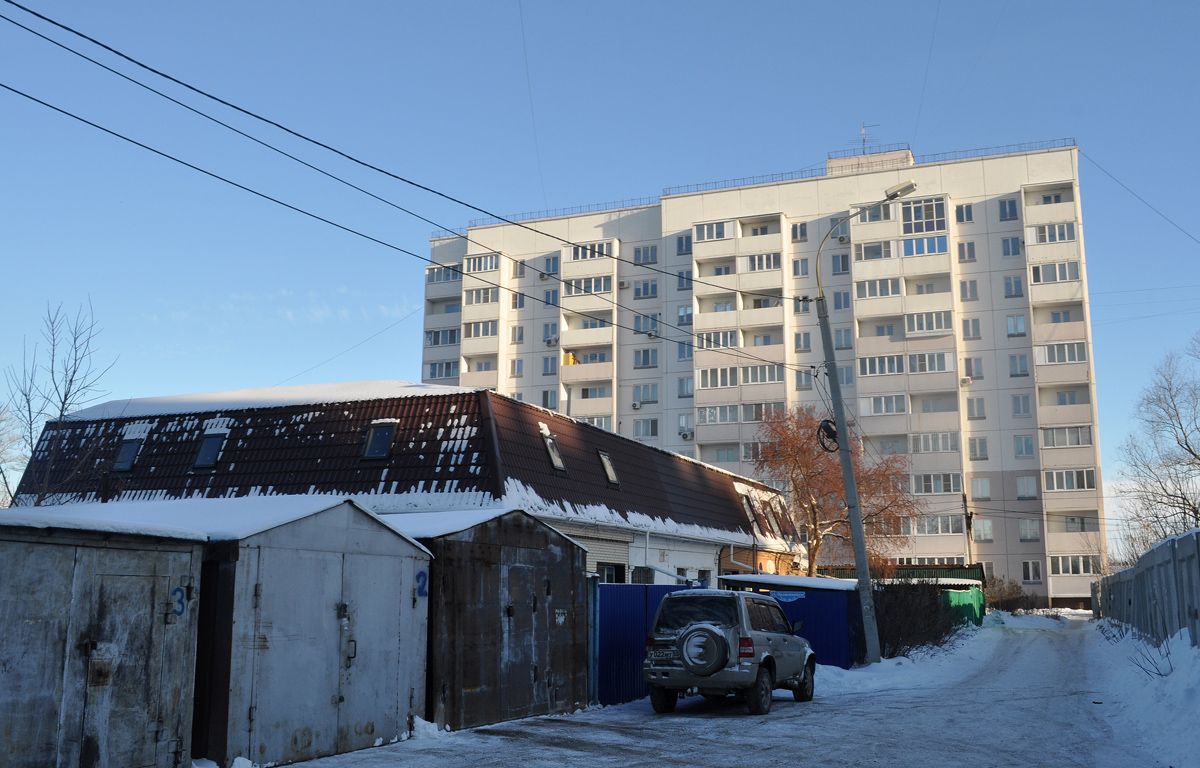 Омск, Улица Орджоникидзе, 276Б; Тарская улица, 261 корп. 1