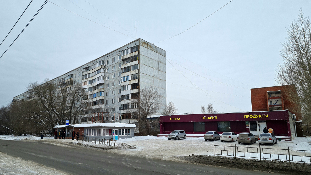 Омск, 33-я Северная улица, 27