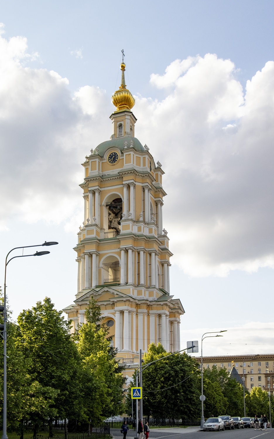 Moskva, ​Крестьянская площадь, 10 стр. 1