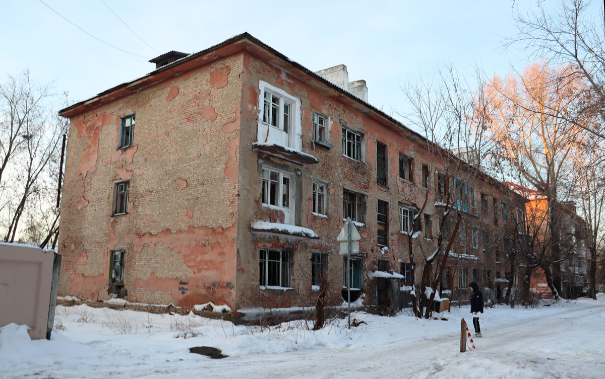 Omsk, Молодогвардейская улица, 39