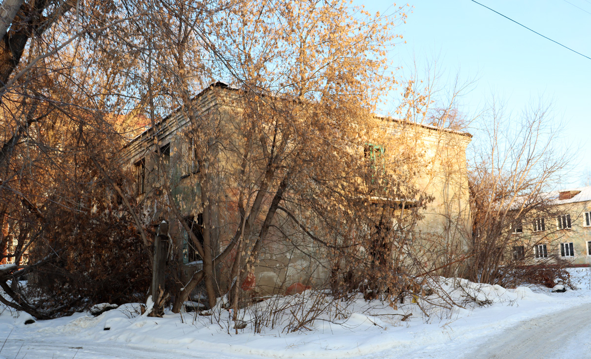 Омск, Улица Сурикова, 7