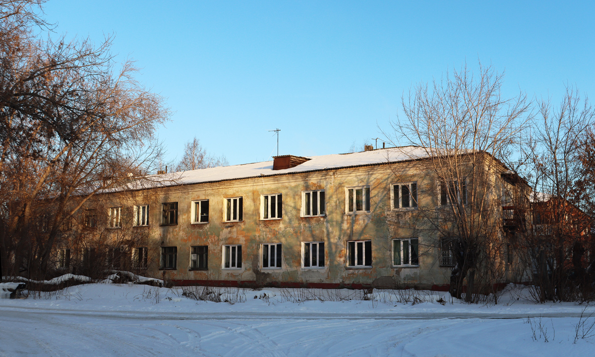 Омск, Улица Сурикова, 9