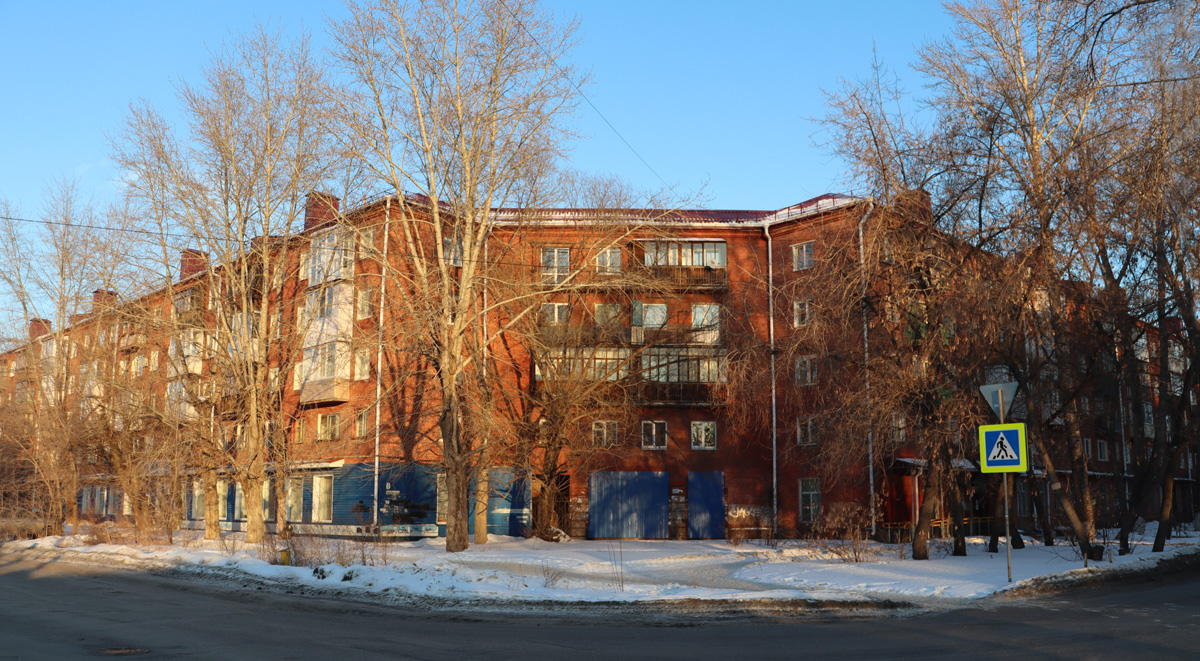 Омск, Улица ΧΧΙΙ Партсъезда, 1; Улица ΧΧΙΙ Партсъезда, 3