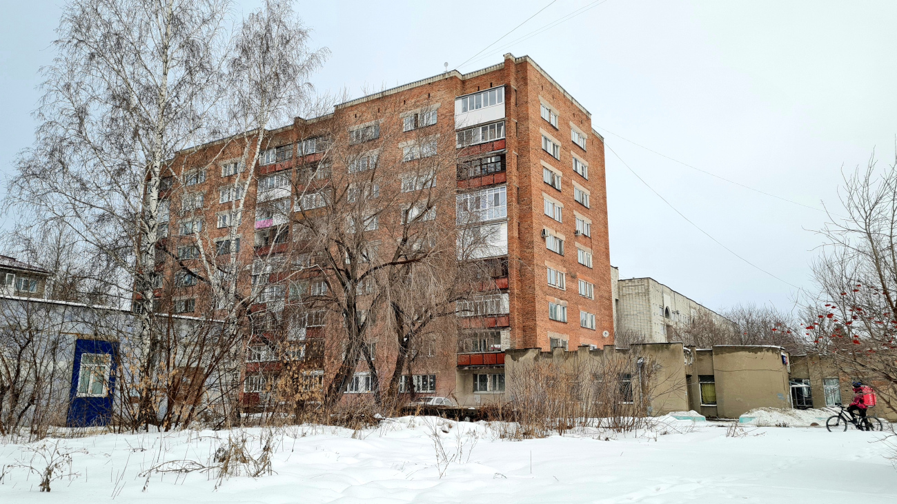Омск, Улица Багратиона, 19