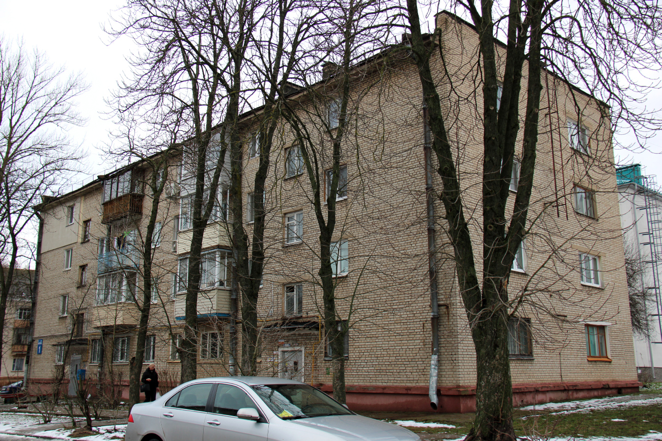 Минск, Улица Тухачевского, 24 / Улица Айвазовского, 1