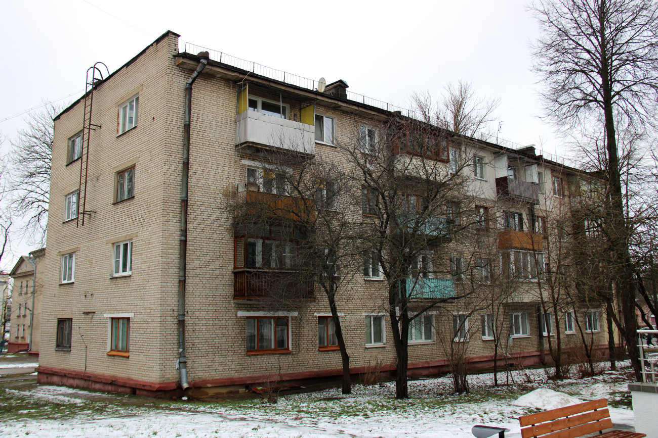 Минск, Улица Тухачевского, 24 / Улица Айвазовского, 1