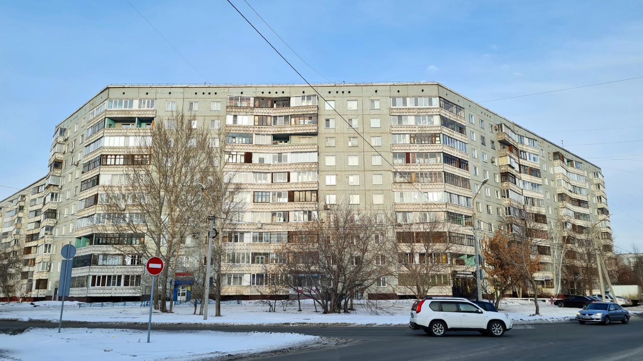 Omsk, Улица Степанца, 8Б