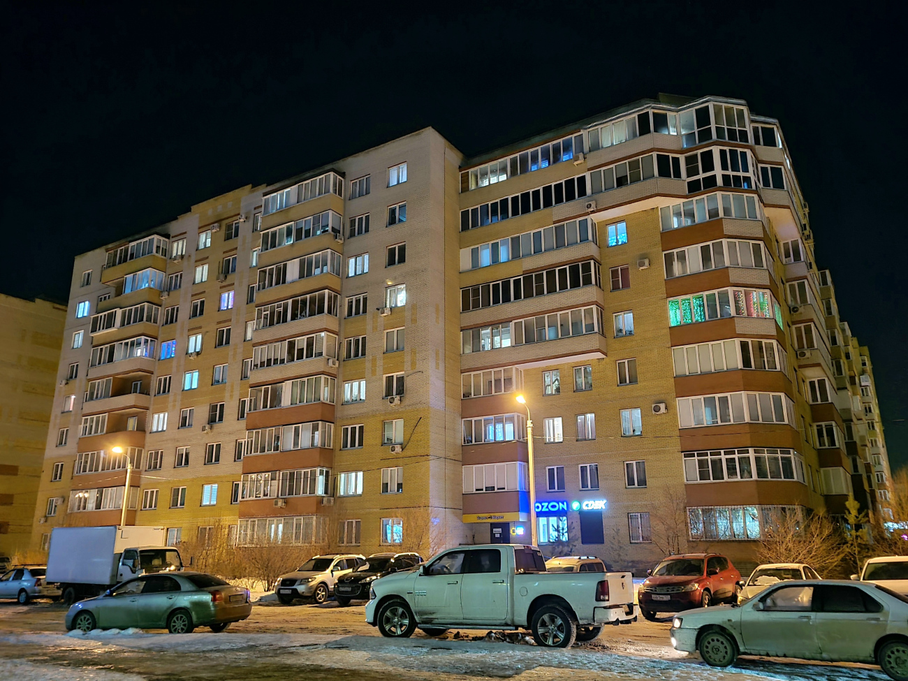 Omsk, Звёздная улица, 8