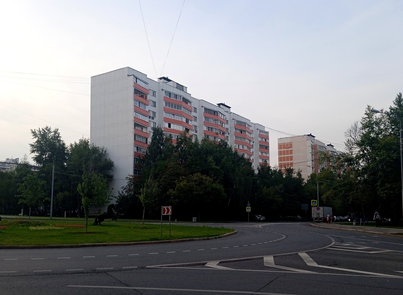 Москва, Улица Введенского, 22 корп. 2