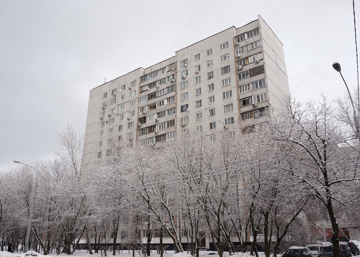 Moscow, 9-я Парковая улица, 42