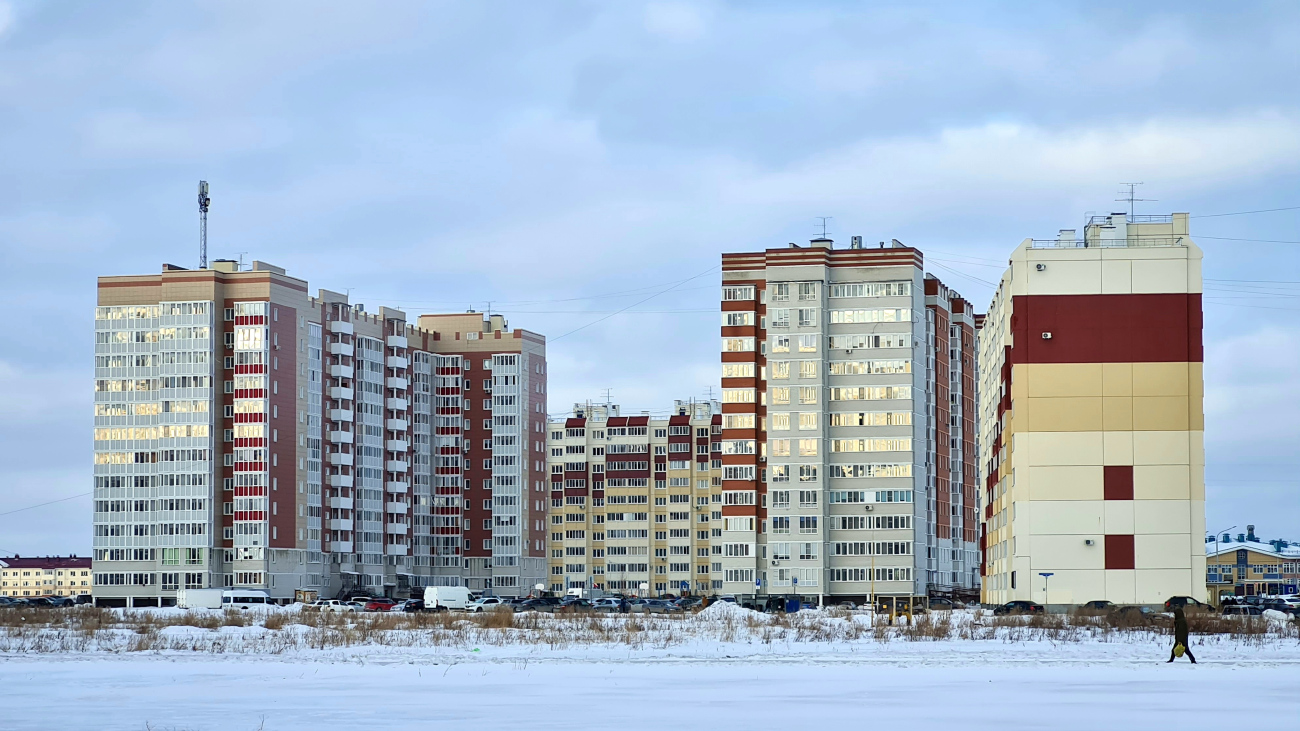 Омск, 21-я Амурская улица, 25; 21-я Амурская улица, 25 корп. 1; 2-й Амурский проезд, 6