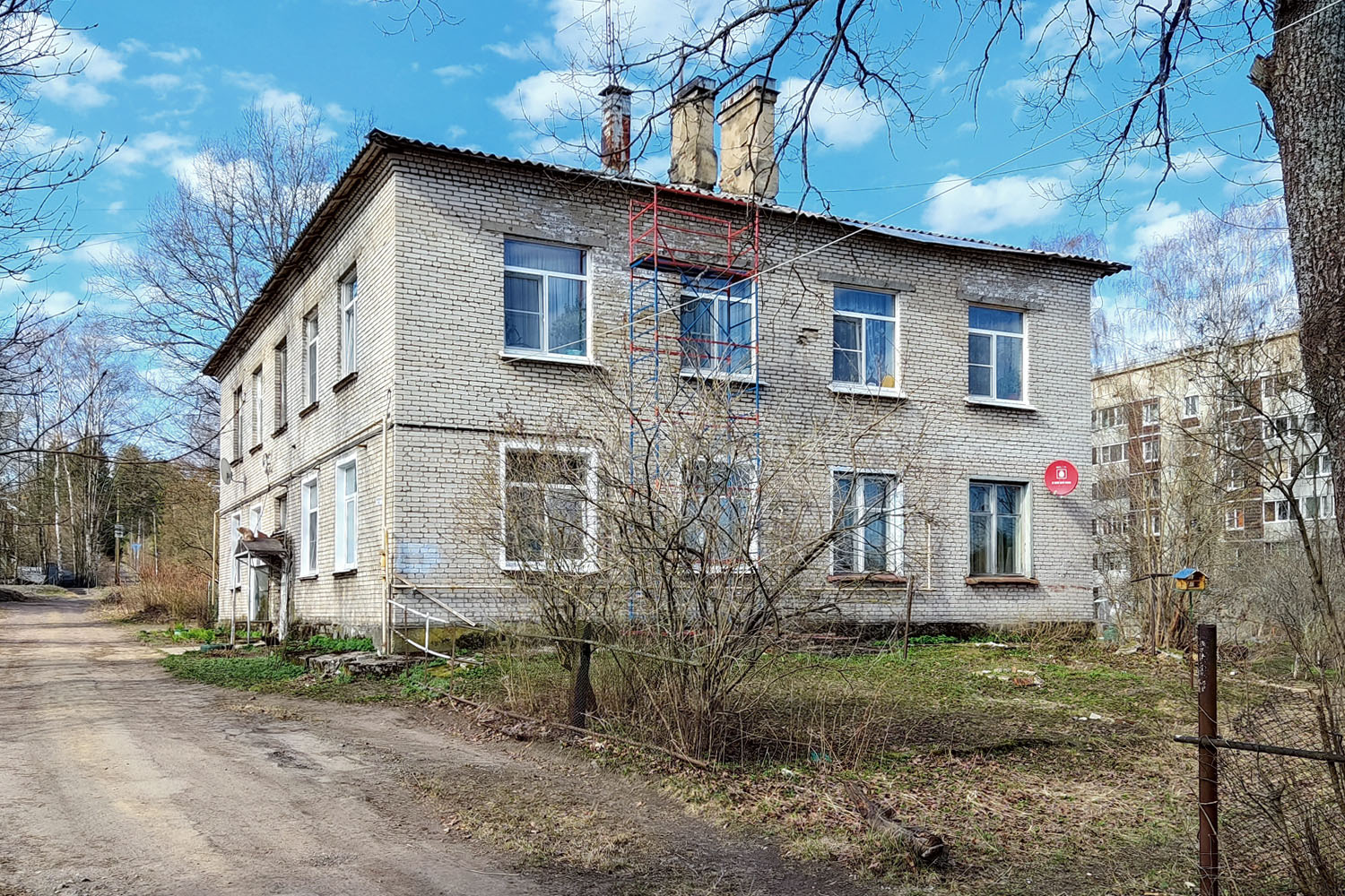 Рощино, Тракторная улица, 2