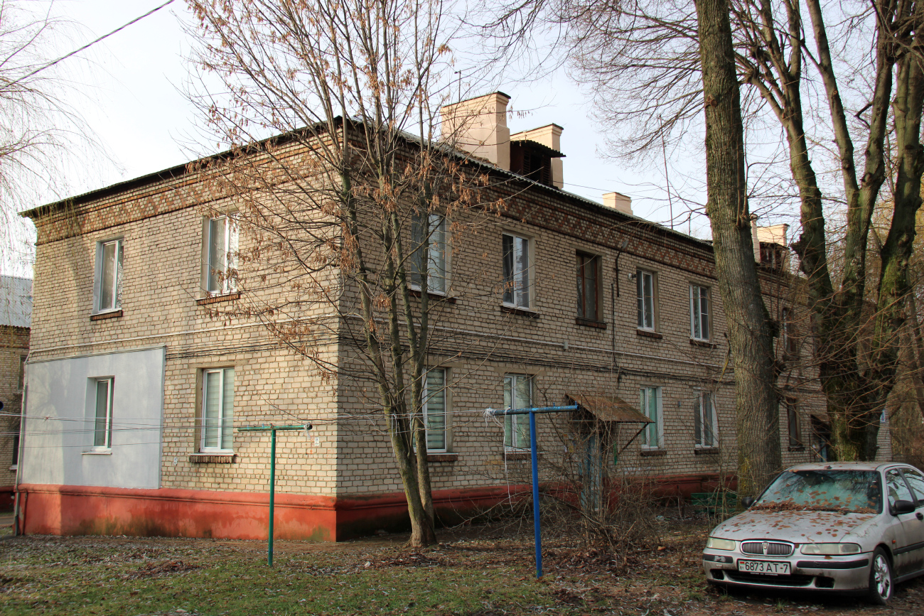 Минск, Улица Смирнова, 39 / Дубравинская улица, 6