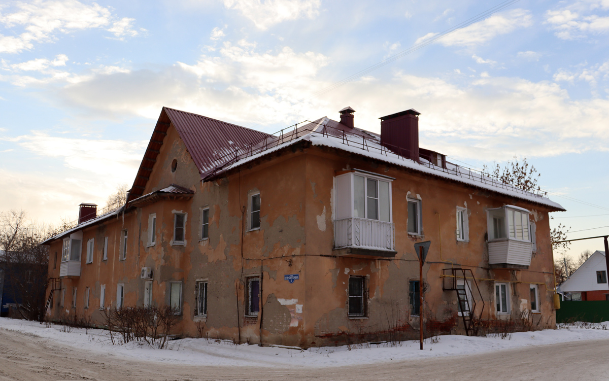 Omsk, Улица Строителей, 13