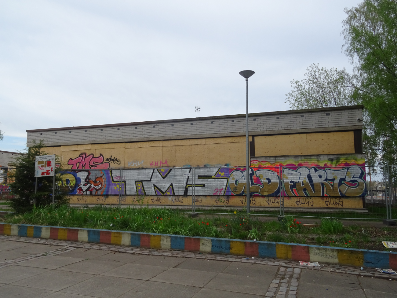 Helsinki, Jakomäenaukio, 1