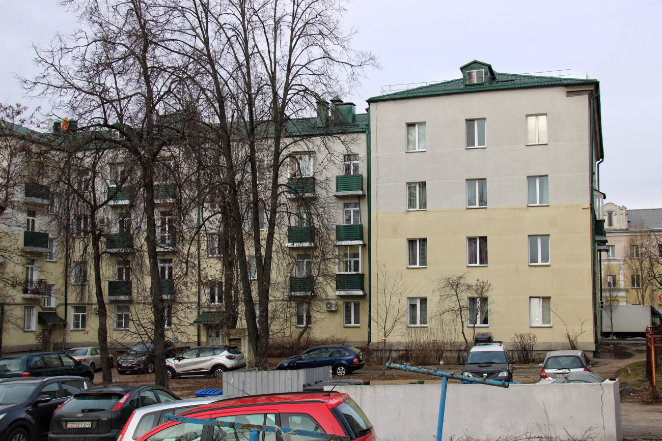 Минск, Улица Олега Кошевого, 5 / Стахановская улица, 23