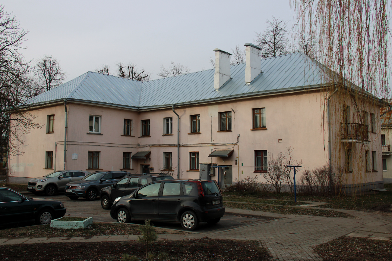 Минск, Улица Щербакова, 8 / Ученический переулок, 2