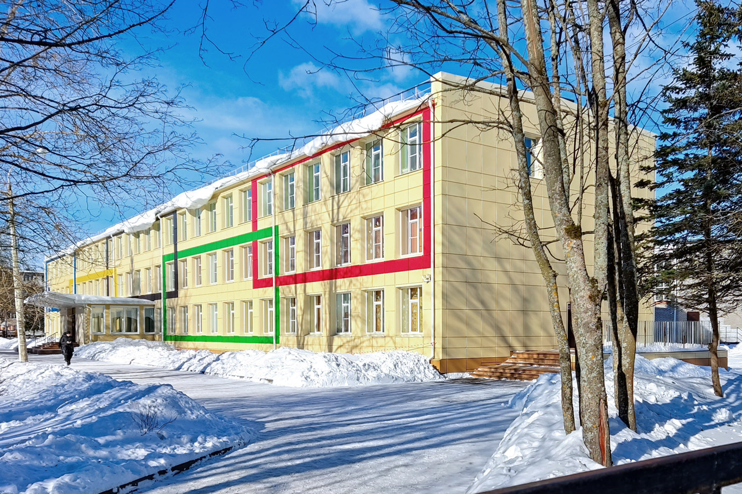 Kiriši, Комсомольская улица, 5