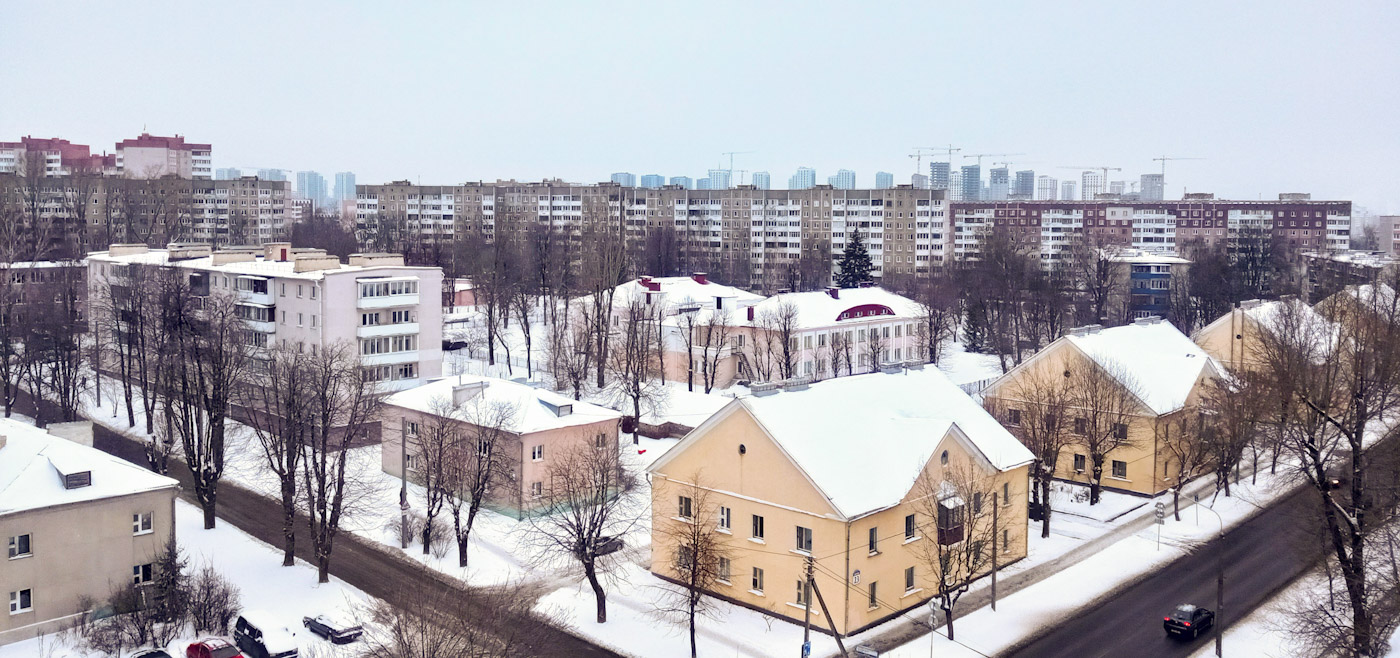 Минск, Пуховичская улица, 18 / Любанская улица, 3; Любанская улица, 5; Улица Серова, 23 / Любанская улица, 7; Улица Серова, 27; Улица Серова, 25; Пуховичская улица, 20; Пуховичская улица, 20. Минск — Панорамы