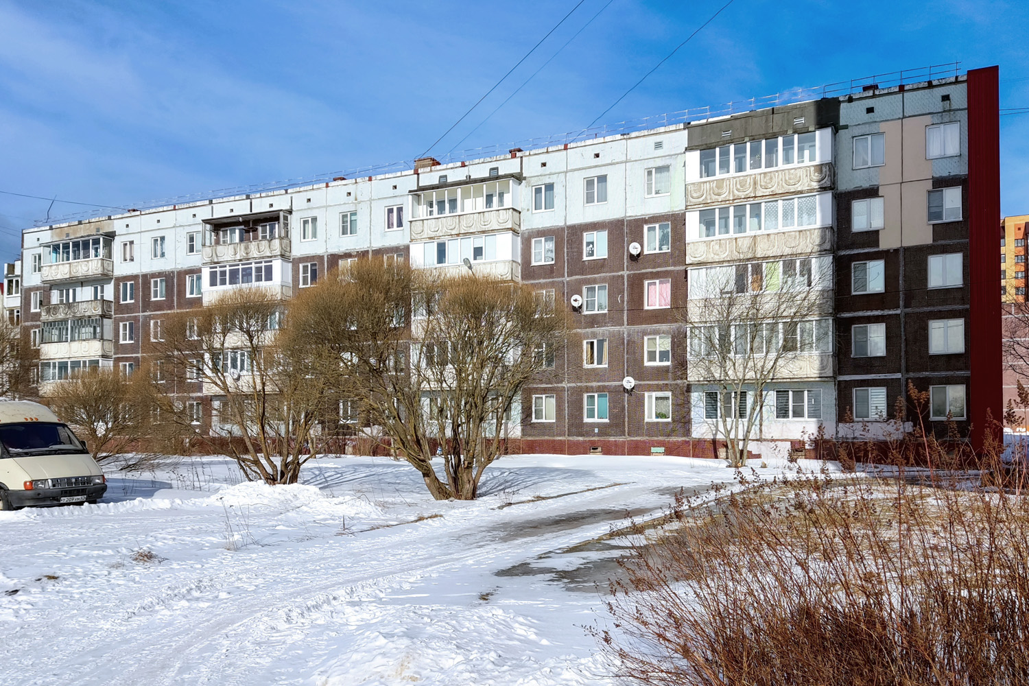 Kiriszy, Плавницкий бульвар, 24