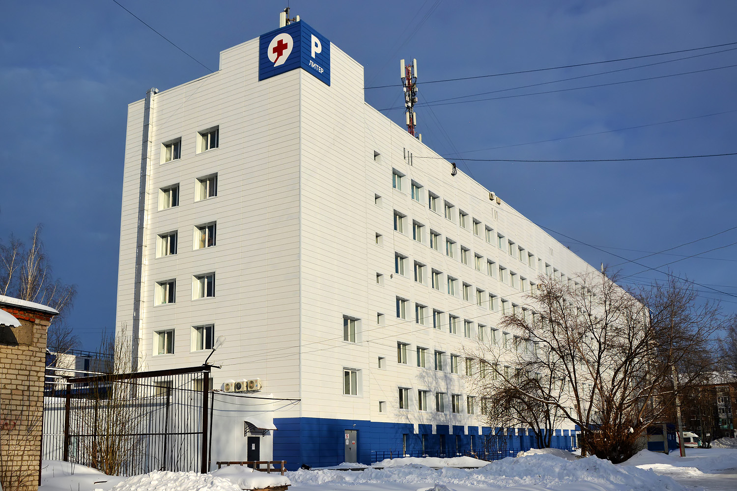 Пермь, Улица Братьев Игнатовых, 2