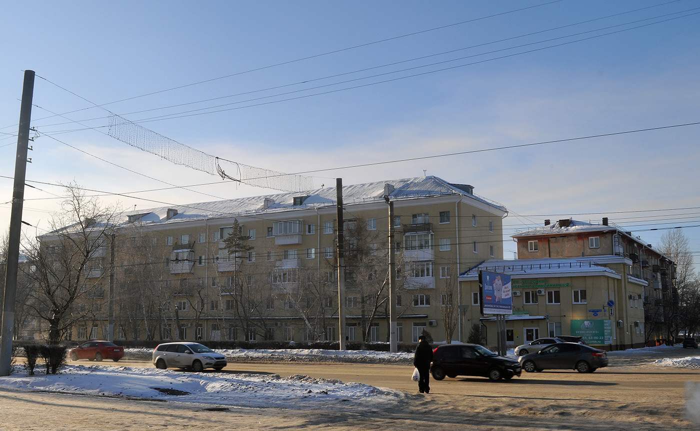 Omsk, Нефтезаводская улица, 25; Улица 50 лет Профсоюзов, 91