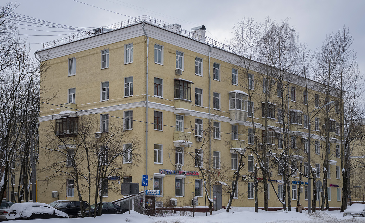 Москва, Молодогвардейская улица, 45