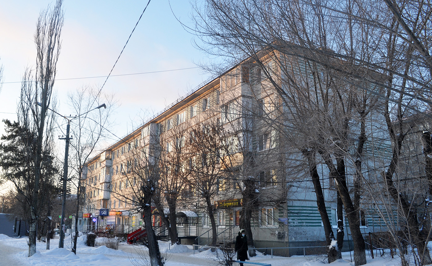 Омск, Улица Гуртьева, 25