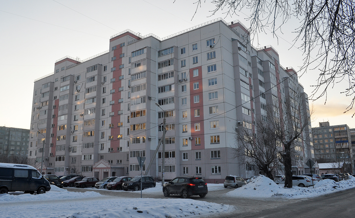 Омск, Улица Алексея Полторацкого, 48