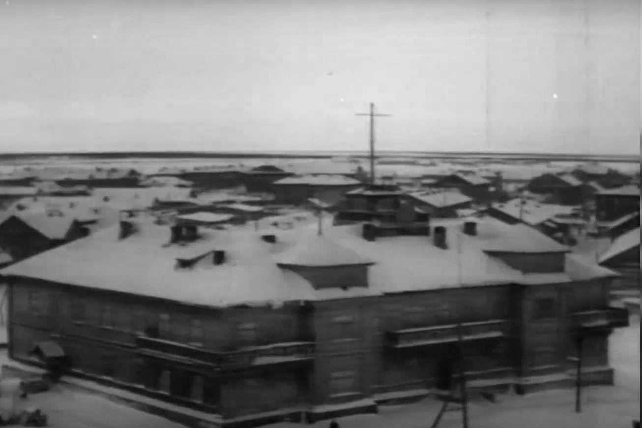 Нарьян-Мар, Портовая улица, 11