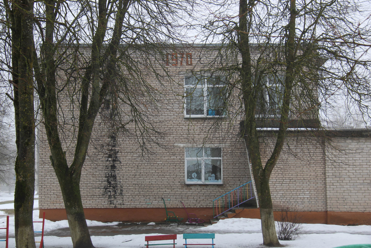 Большевик, Фабричная улица, 2