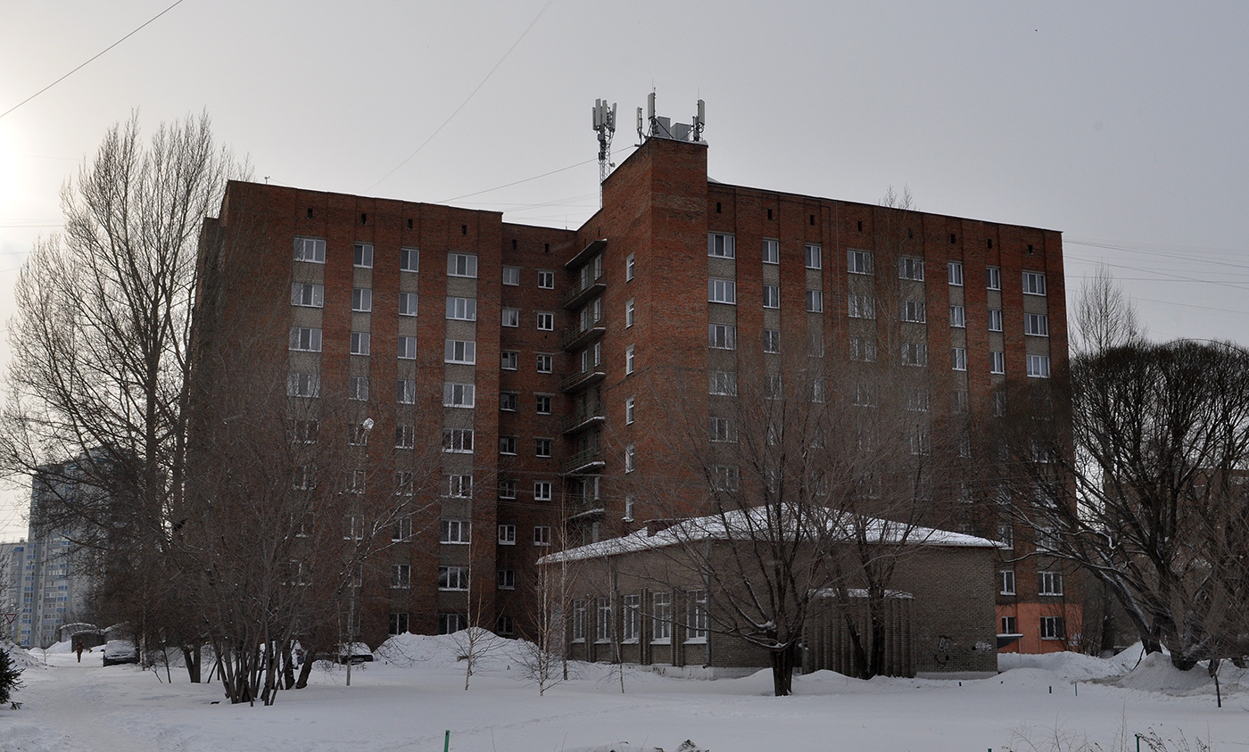 Омск, Улица Блюхера, 16
